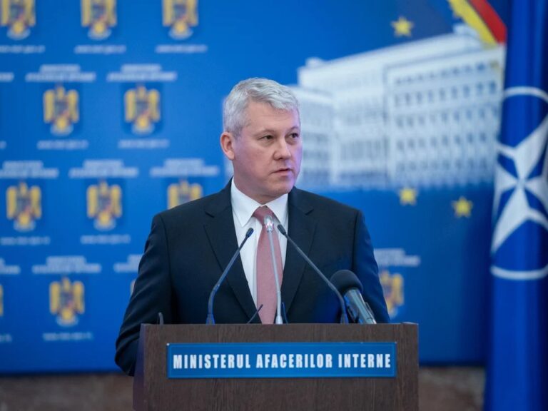 73620bcb64ca364ee179e94abbf012e5-7