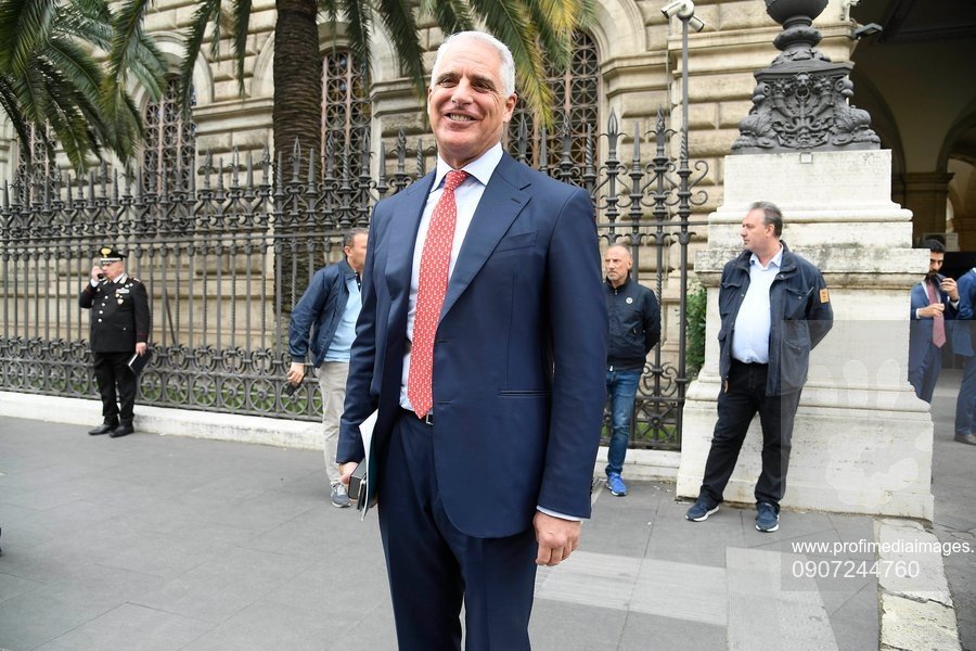 20aaf75f2119c6ee51c4b9f6be8fd7df