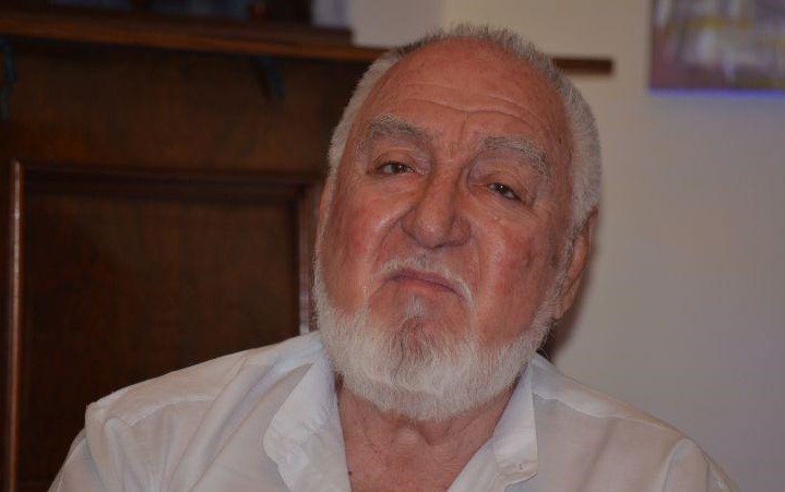 3d4d3296dc1388db3bdf25527356c425-1