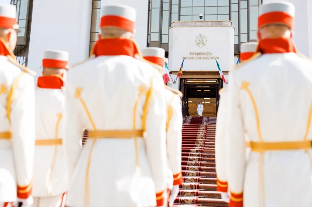 5768c07d377eb7d1d70f513f29c05928