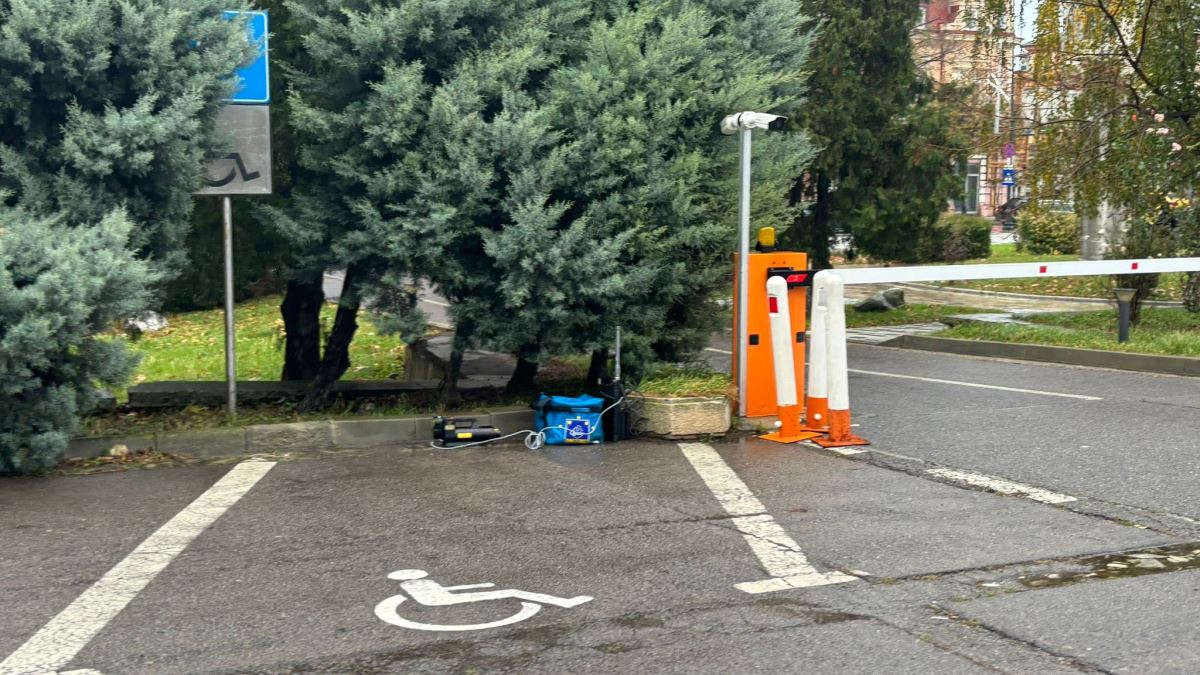 729573daf52716b348ff9fa7d1c42e69-2