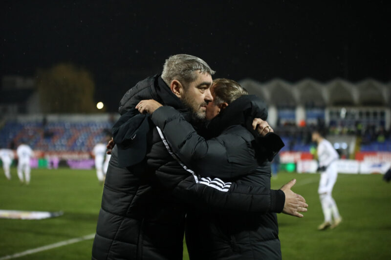 7ffe5b5180fad352a3bcaf06eb7c257f