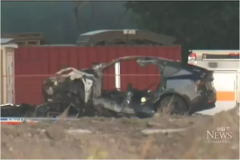 cef166e89f94a452ac671b0cbda4cb3d-2