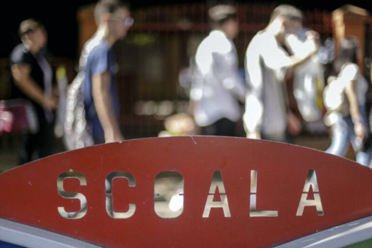 d9356cf345c75a3582923aa8f2511627