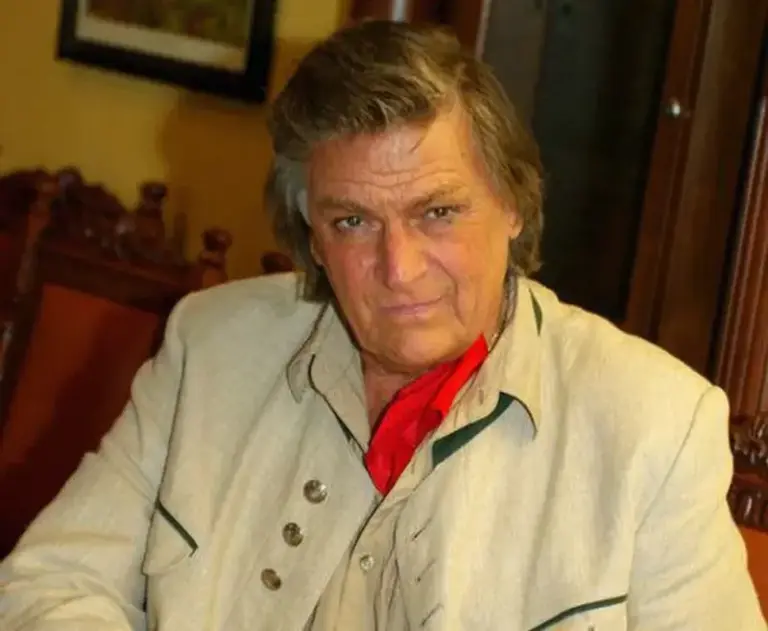 e8b07016b934582d463988e3902c0d08