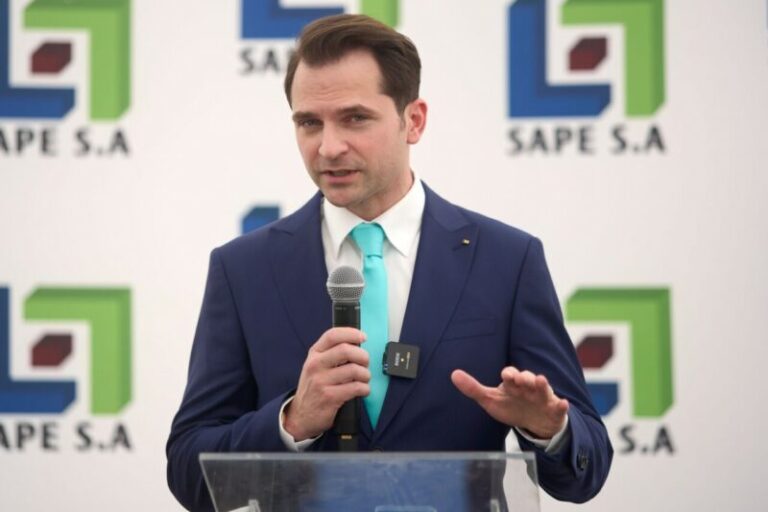 25707db702a8f50f195e1fc2595a4bb3