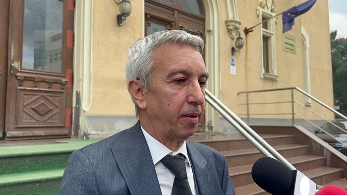 43de0bffe01a1bb2fe21e0c18256fb04