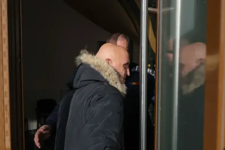 c48ebbaf9f4273f7da51883071e08b99