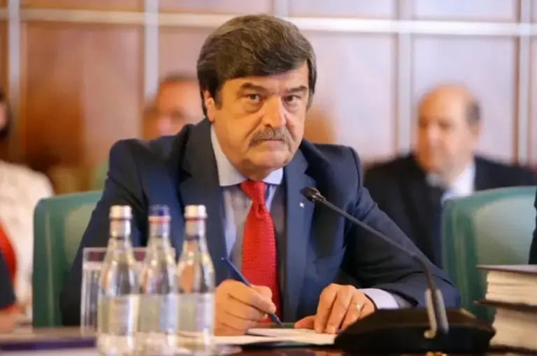 c8d46cb259382daa5515a1dfb9c86804