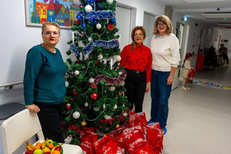 12fe9a77b54a4ae3a475926f6d5121f8