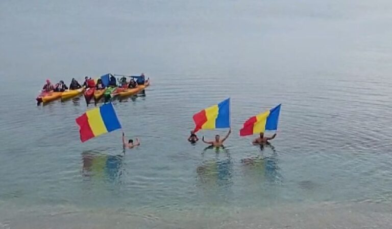 3de33f4a3d3e033a63304d00731c753b-1