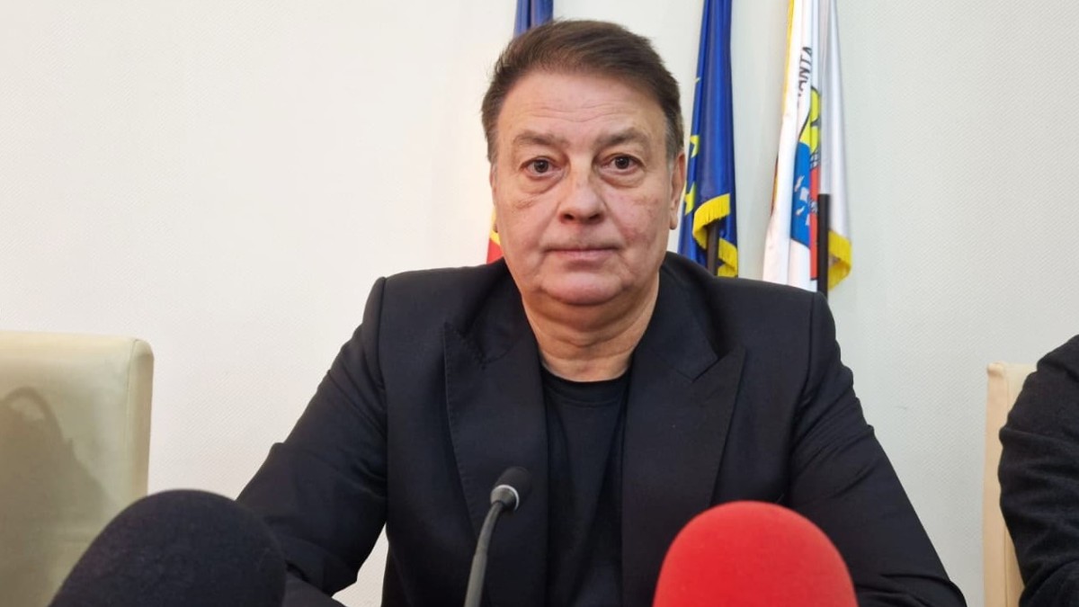 7d52ae62ed3d2aa383c06e241d4afad8-1