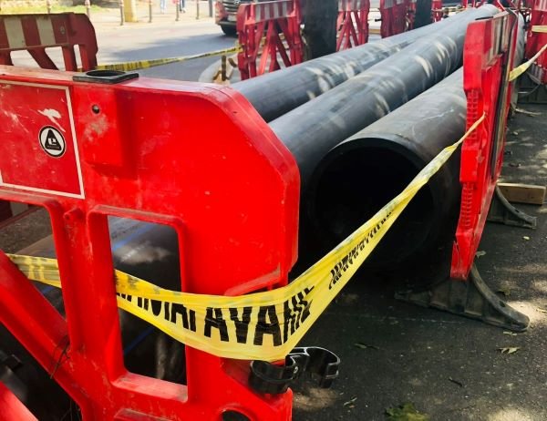 a13a8ad41dc3f5b3d2f4fb6ed02d82dd-3