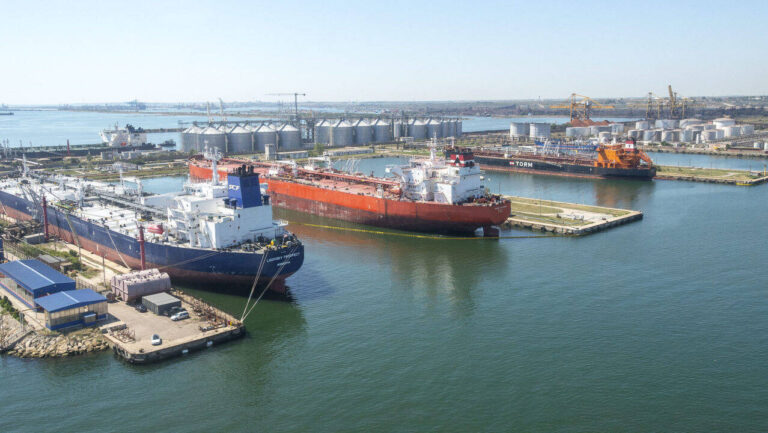 f8a619e69dcfed3f9bdd260b7336e0e2-1